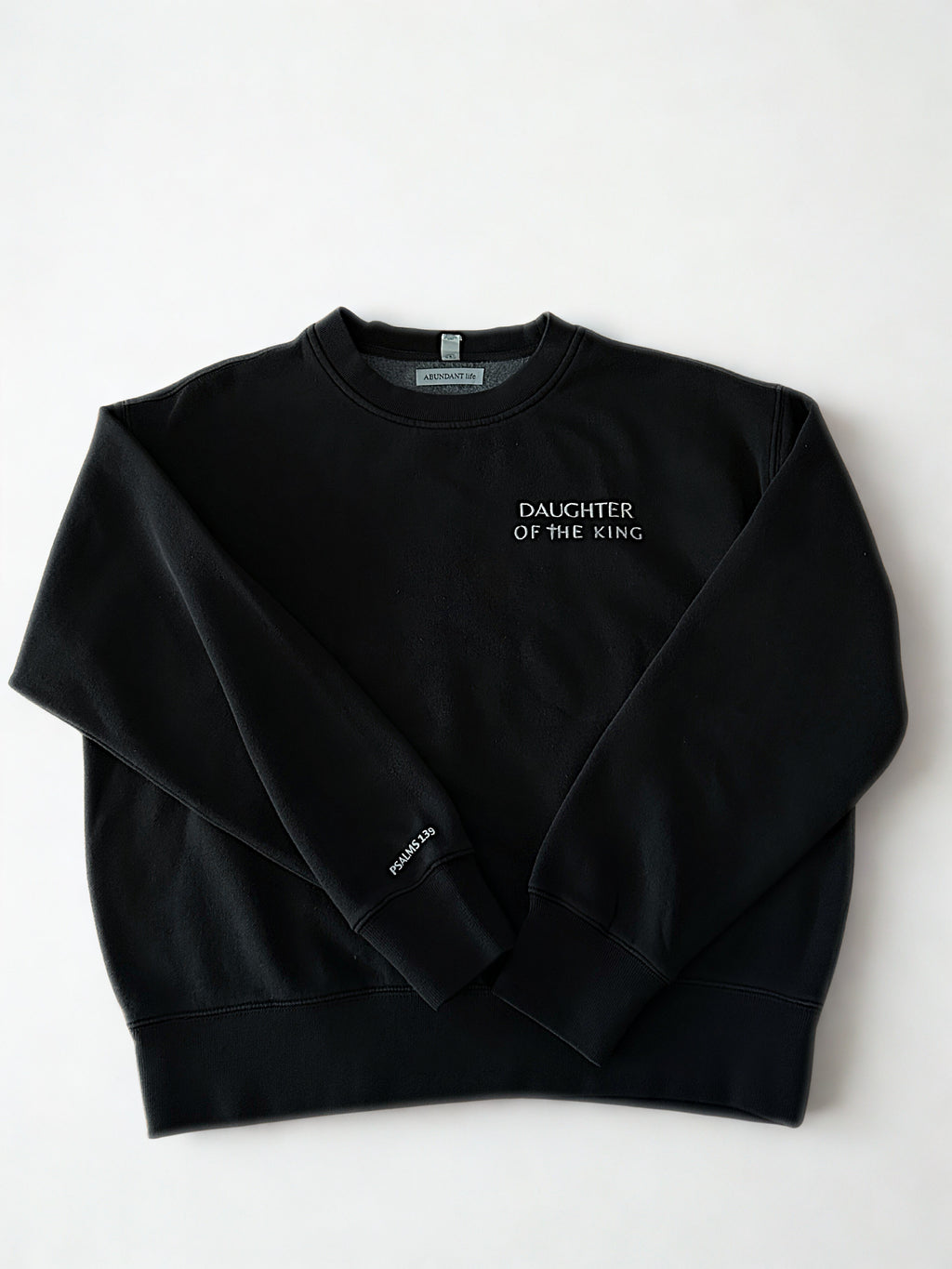 Daughter of the King Women's Crewneck