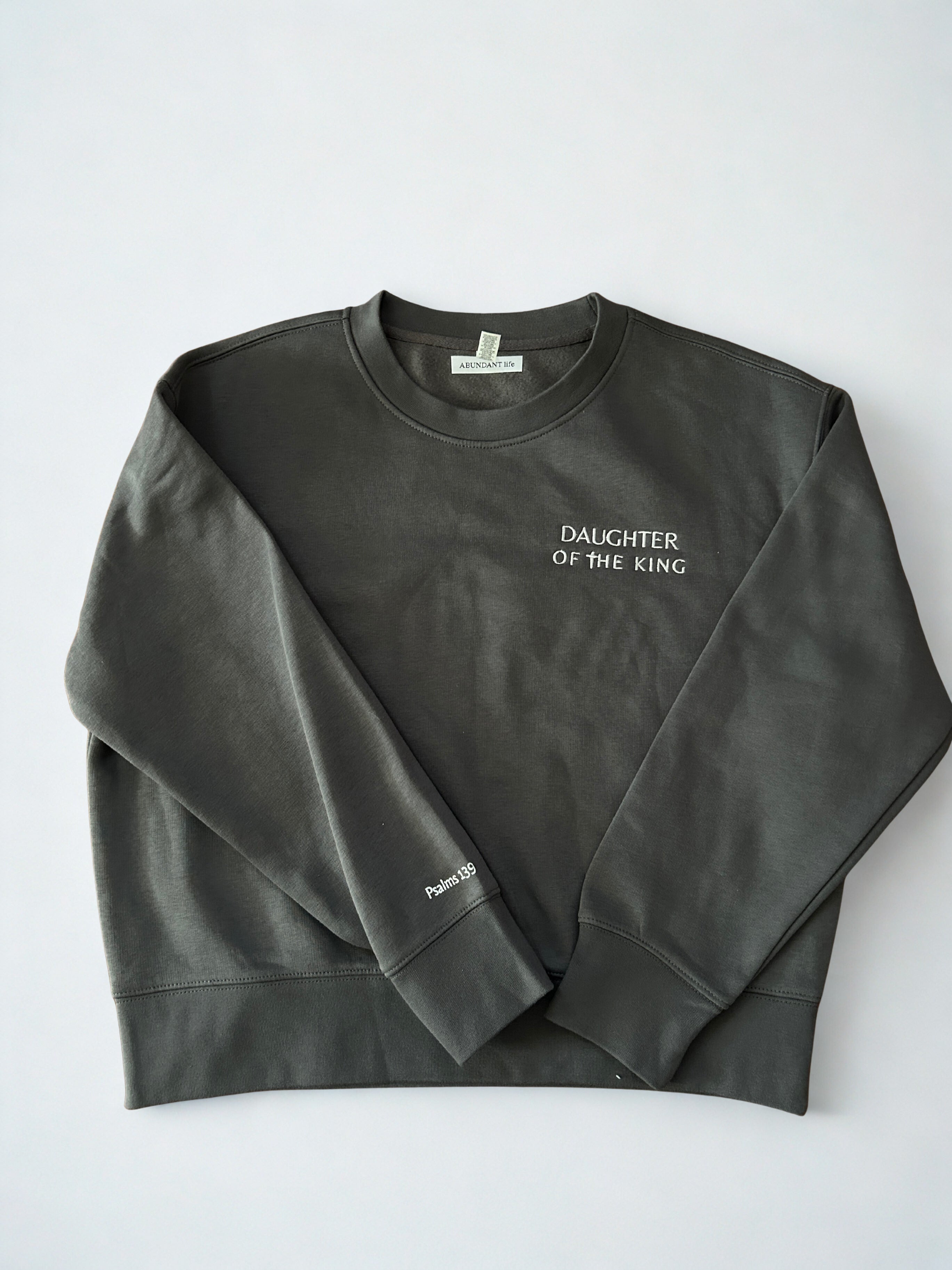 Daughter of the King Women's Crewneck